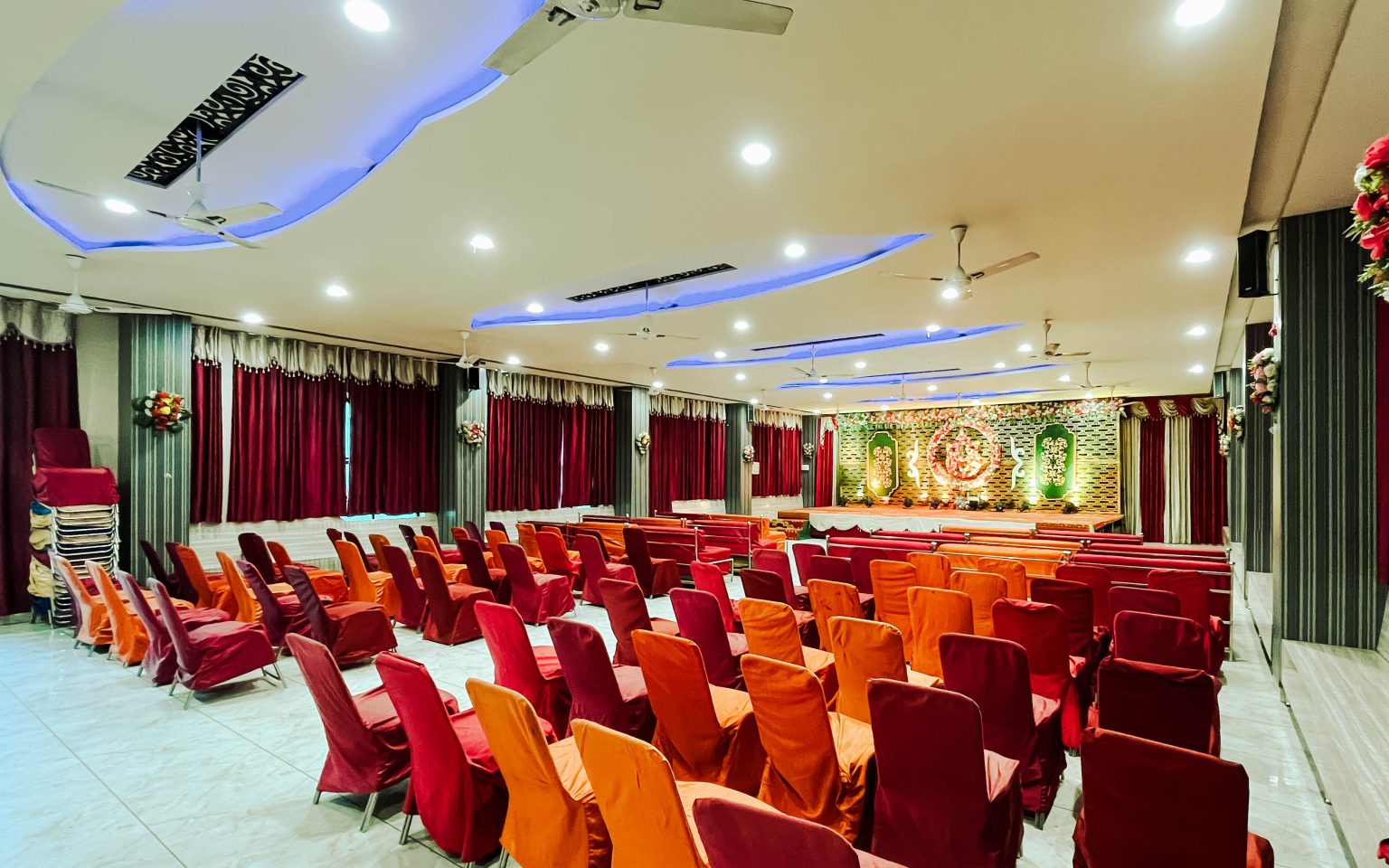 Banquet hall In ujjain - Nakshatra Inn -wedding garden in Ujjain